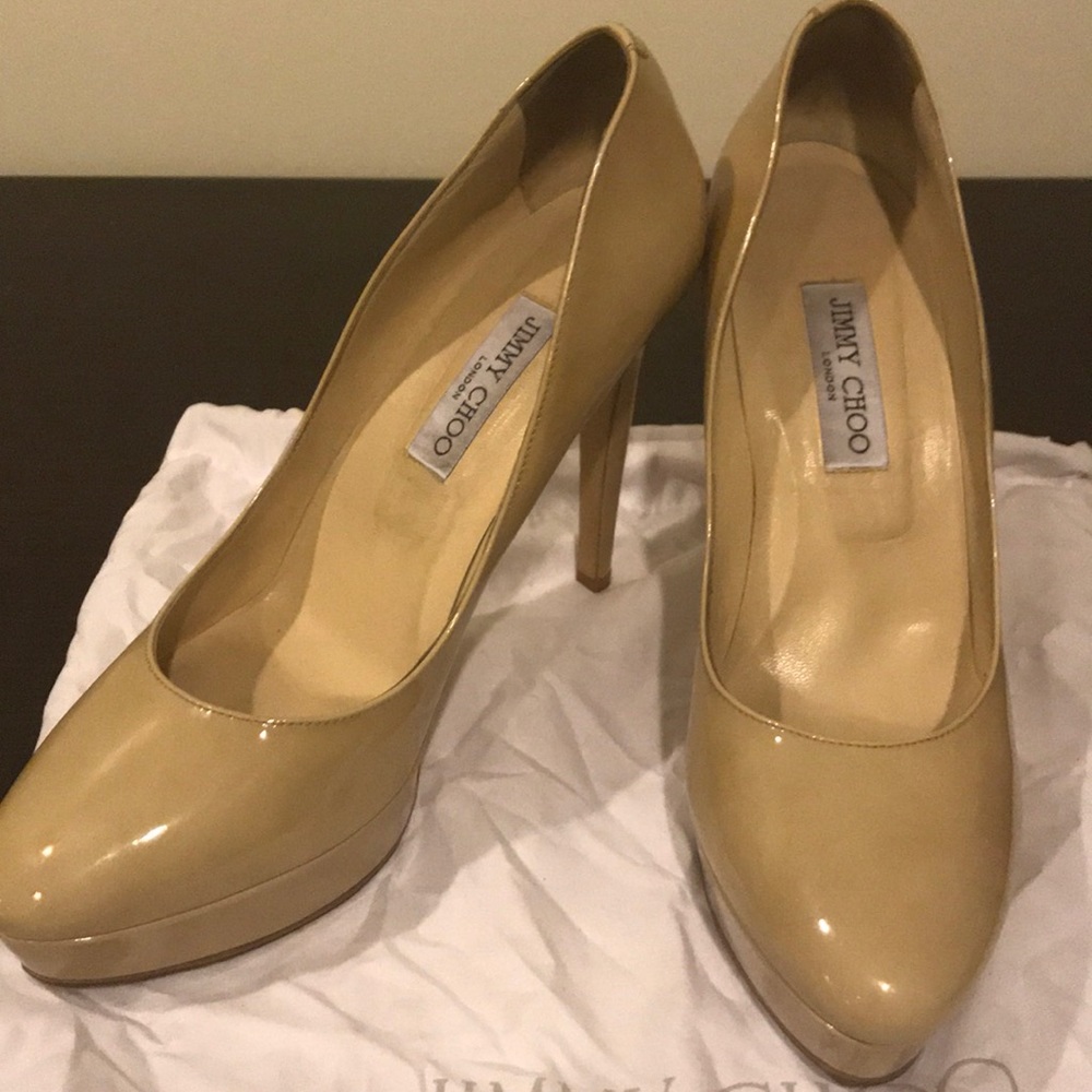 Sz 42 Jimmy Choo Nude Patent pump